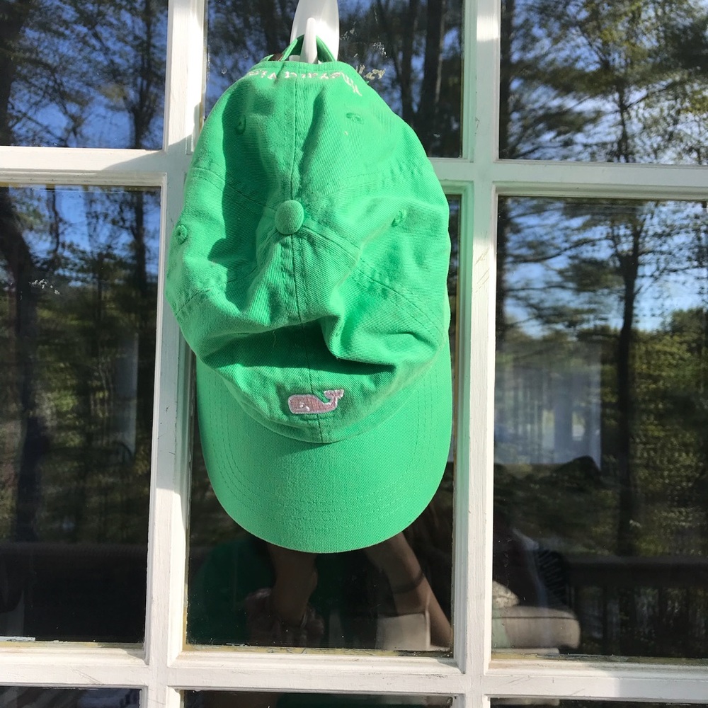 Vineyard Vines Hat